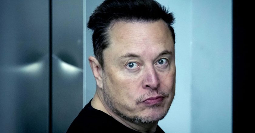 Tesla, Elon Musk'a 56 milyar dolar ödeme talebinde bulundu