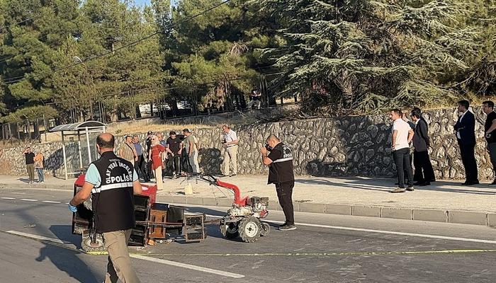 Burdur’da tarım aracı ile 2 otomobilin karıştığı kazada 1 kişi hayatını kaybetti