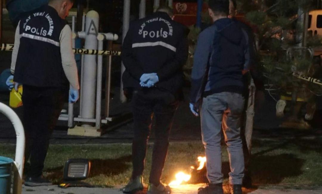 Kavga için molotof kokteyli hazırlarken suçüstü yakalandılar.