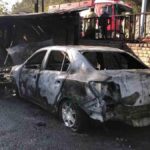 Beykoz’da korkutan yangın: Garaj ve otomobil yanarak adeta kül oldu