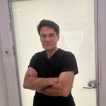 Op. Dr. Murat Acar ile Göz Altı Estetiği: Işıltılı ve Genç Bakışların Sırrı