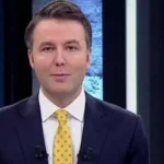 Mehmet Akif Ersoy’un da aralarında bulunduğu 8 kişi uyuşturucu baskınında yakalandı!