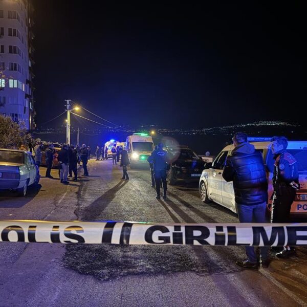 Genç Kadın Aracında Vahşice Öldürüldü