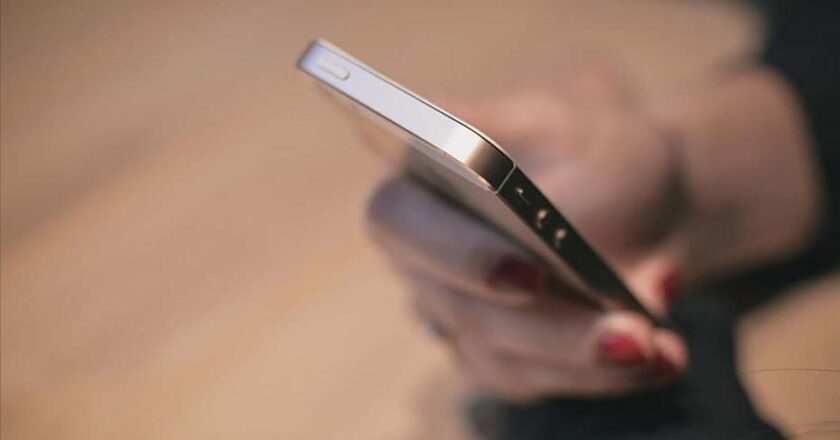 Yurt Dışından Telefon Getirmenin Maliyeti 57 Bin Liraya Yükseldi! 2026 IMEI Kayıt Ücreti Ne Olacak?